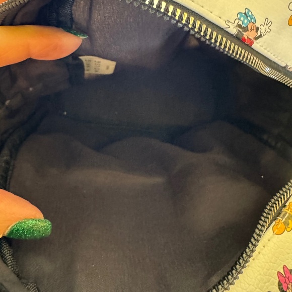 Disney Mickey & Minnie Mini Backpack Adjustable straps & Minnie Ears & Bow NEW - Picture 8 of 8